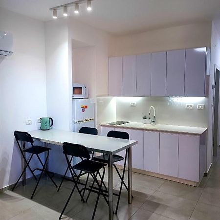 On The Sea Apartment Ashkelon Bagian luar foto