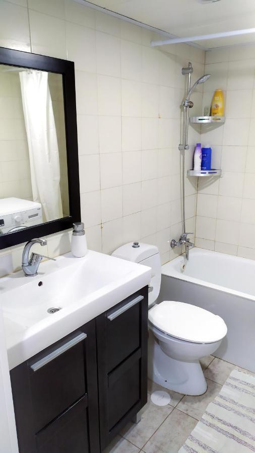 On The Sea Apartment Ashkelon Bagian luar foto